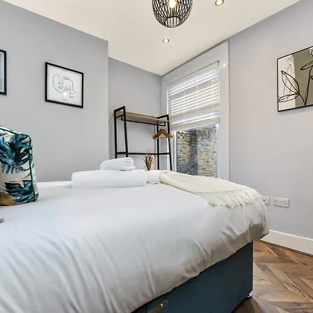 Welcoming And Radiant - Lovely & Family Friendly! London Exterior photo