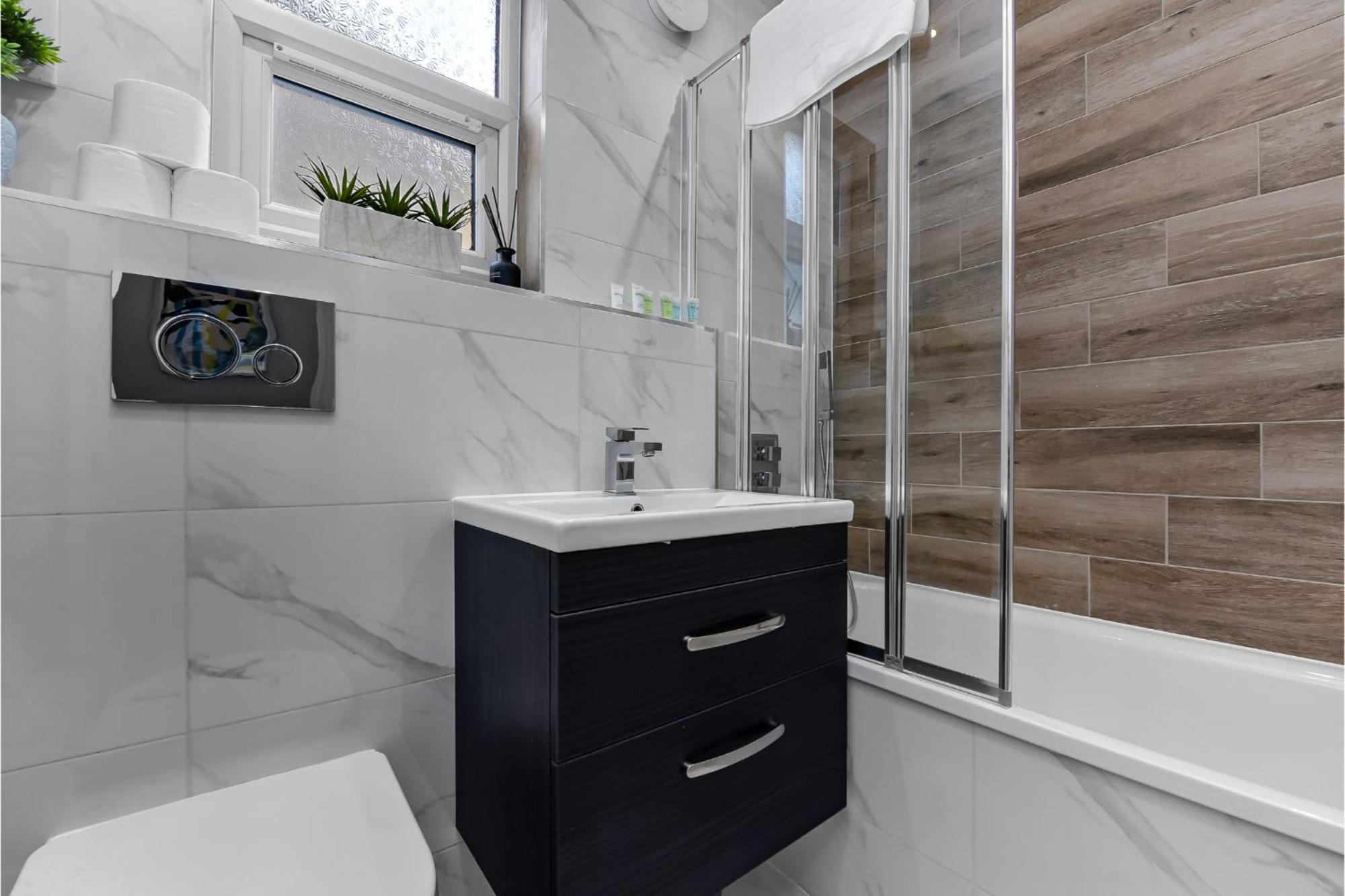 Welcoming And Radiant - Lovely & Family Friendly! Apartamento *